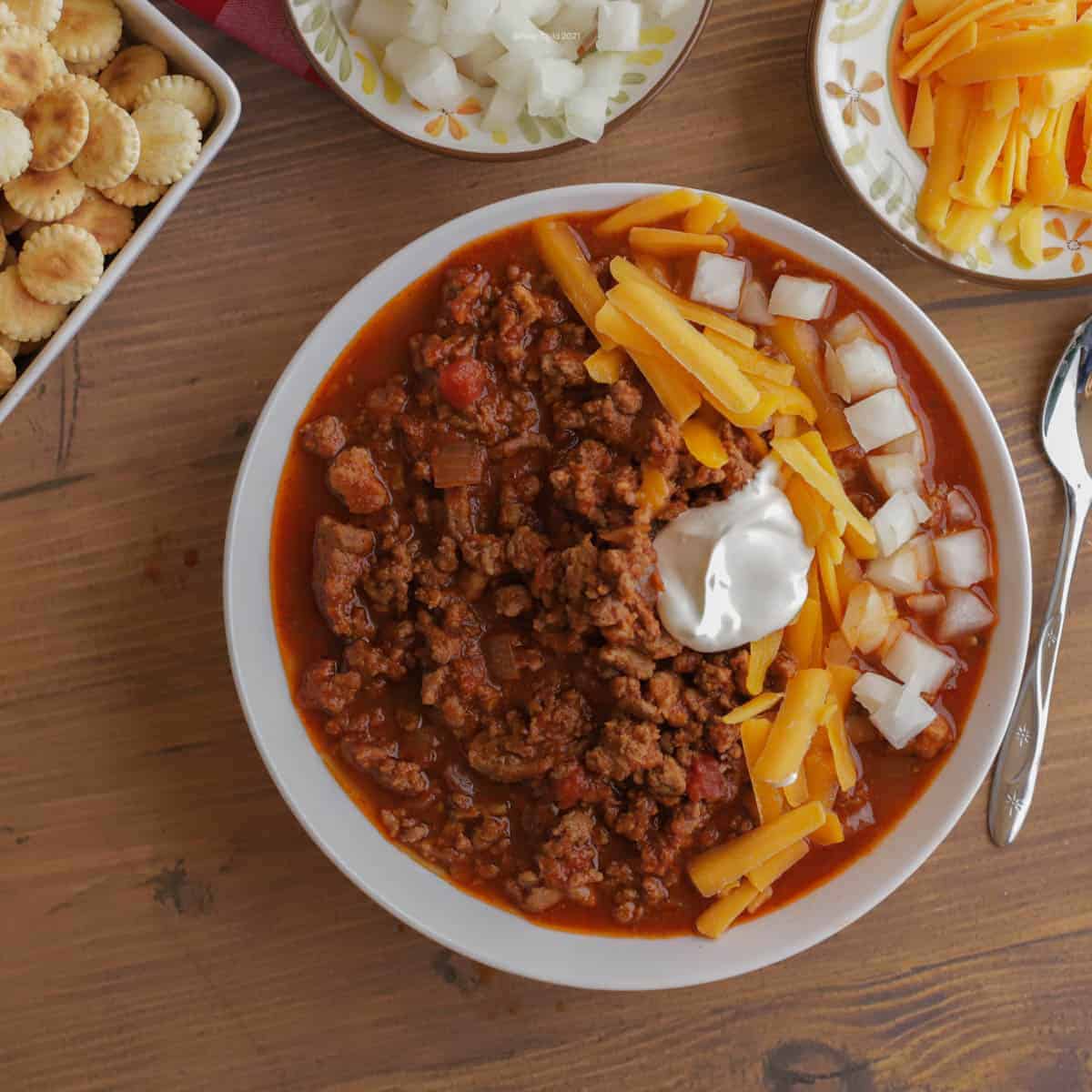 Effortless Super Bowl Chili: Make Ahead for Game Day Fun